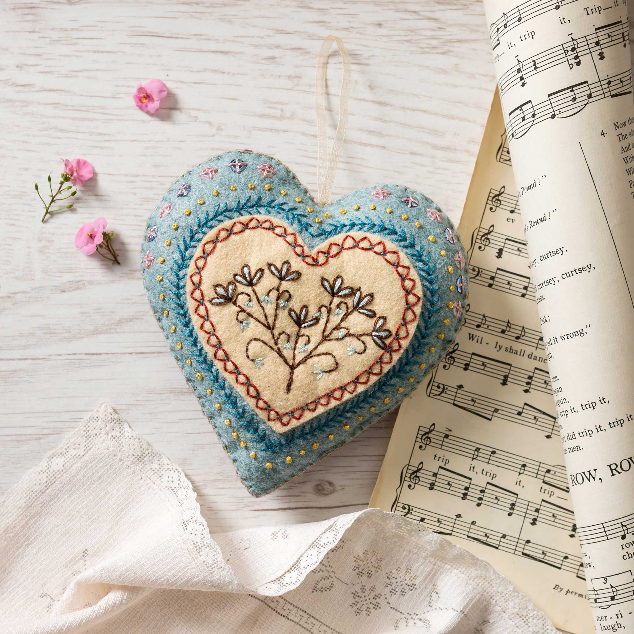 Corinne Lapierre Felt Kit | Embroidered Heart - Image 2