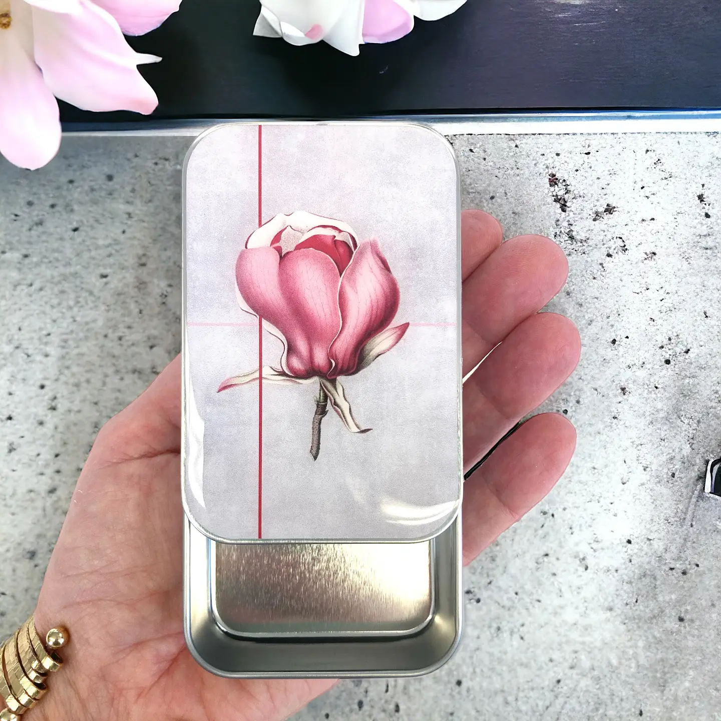 Firefly notes | Notions Tin | Large - Image 8