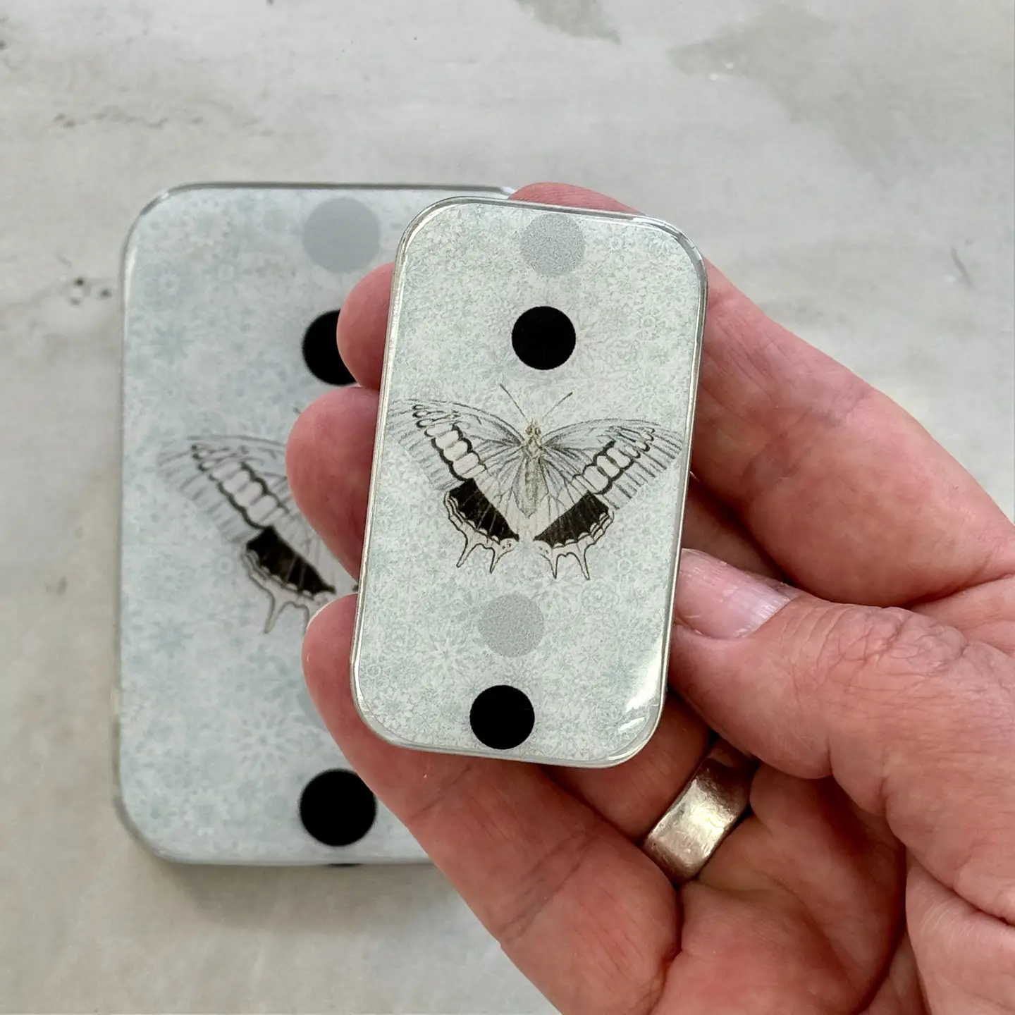 Firefly notes | Notions Tin | Small - Image 6